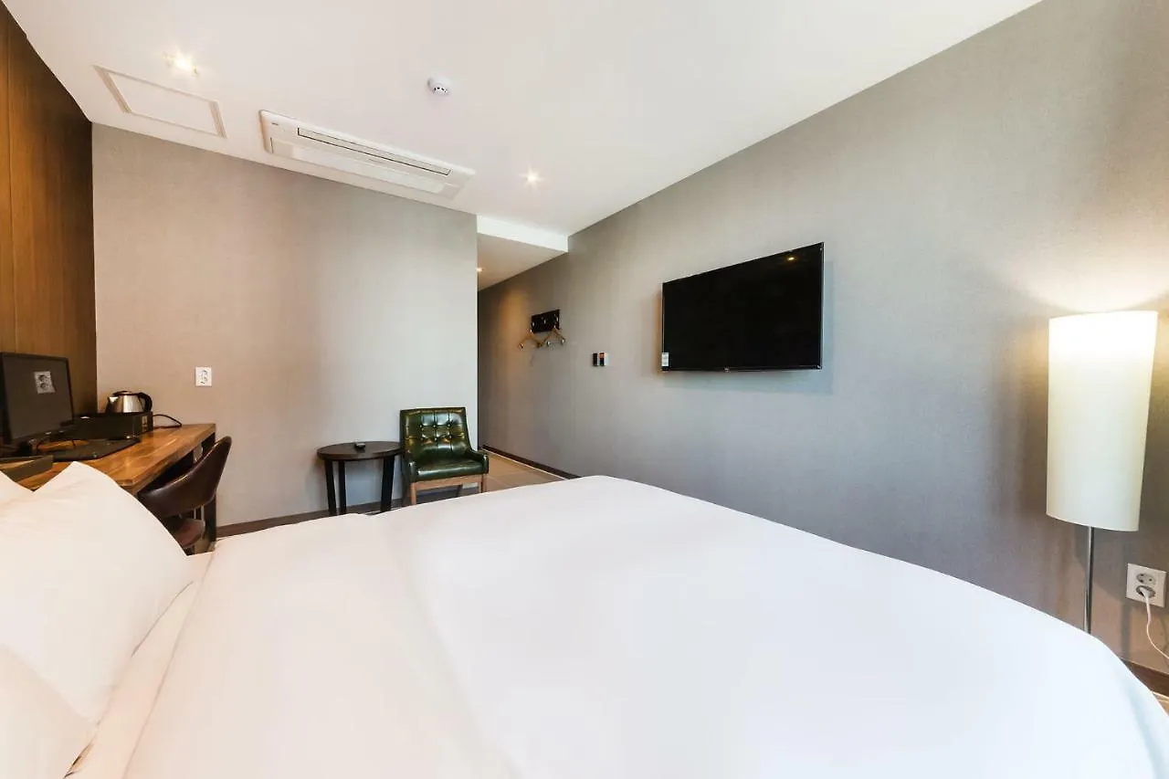 Incheon Blue Marine Hotel 3*,