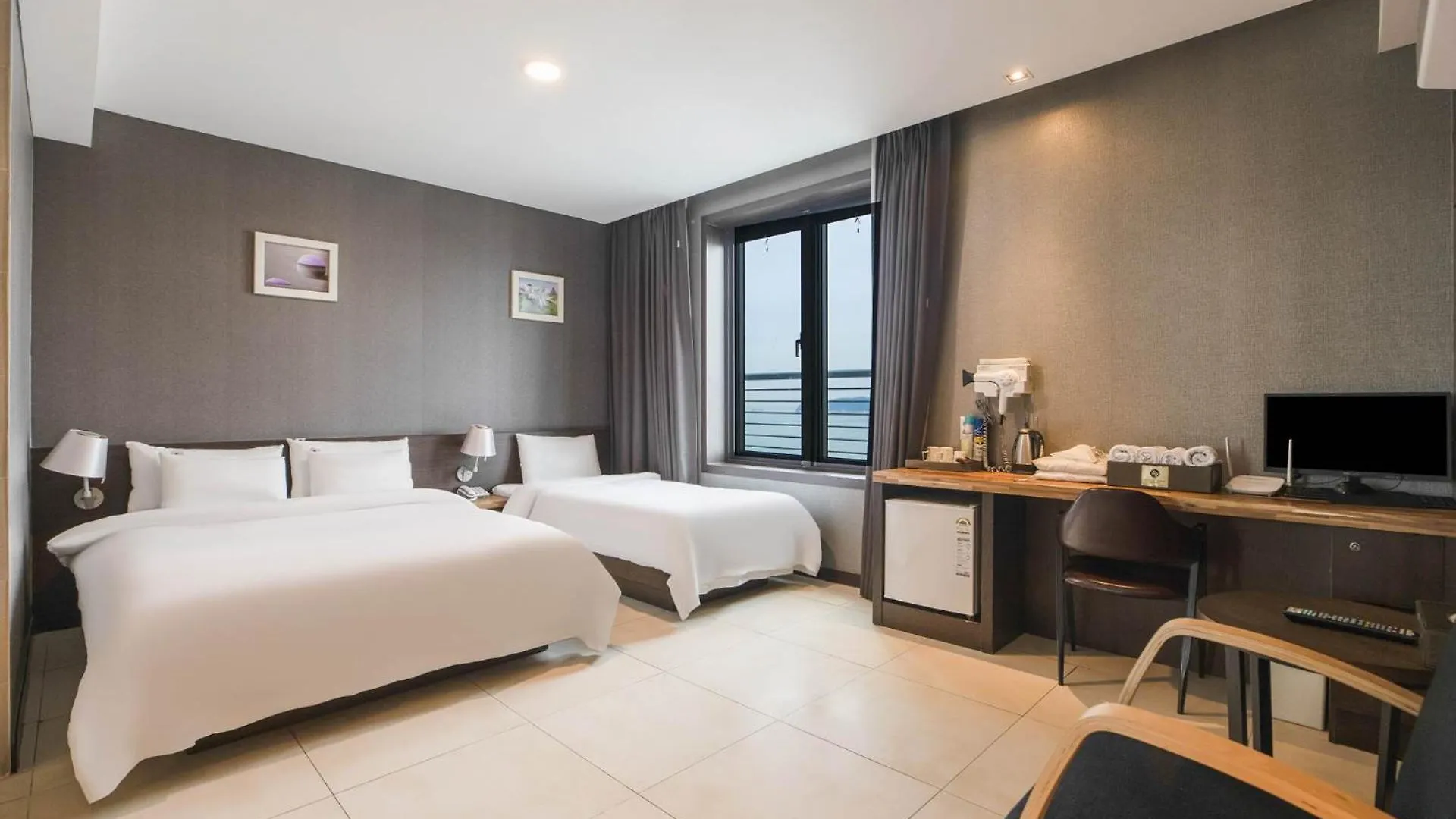 Incheon Blue Marine Hotel