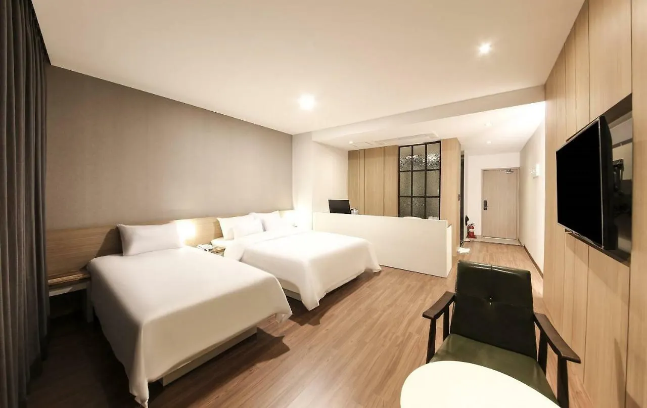 **  Incheon Blue Marine Hotel 韓国