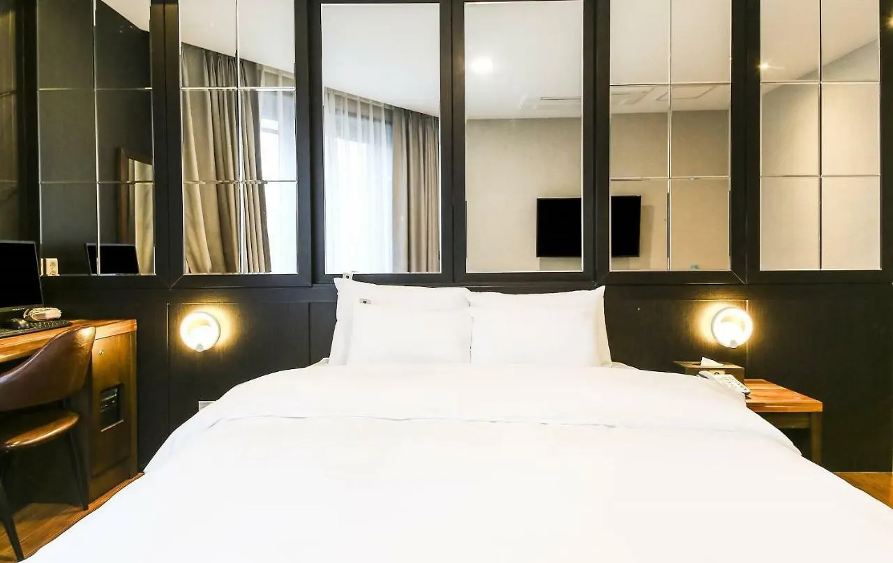 Incheon Blue Marine Hotel