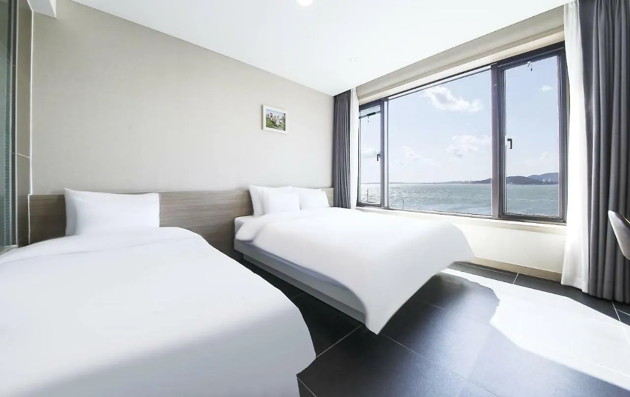 Incheon Blue Marine Hotel 2*,