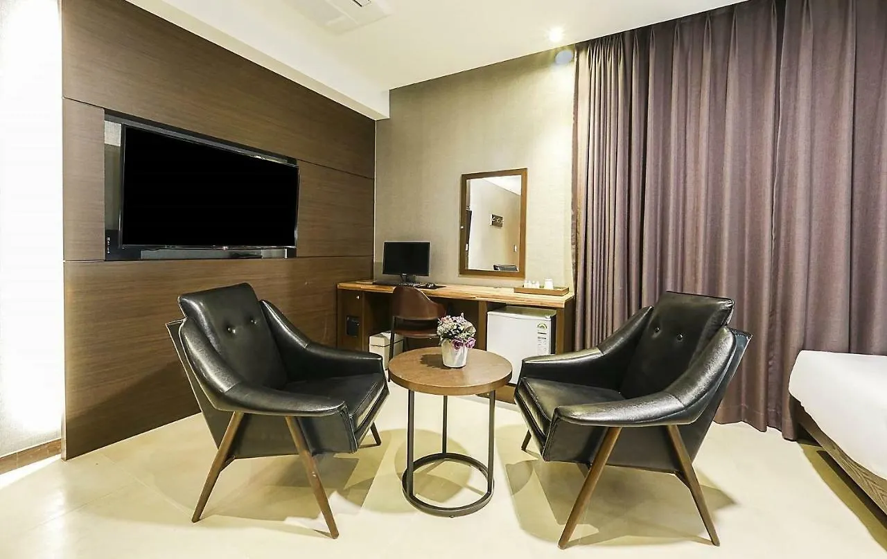 Incheon Blue Marine Hotel 2*,