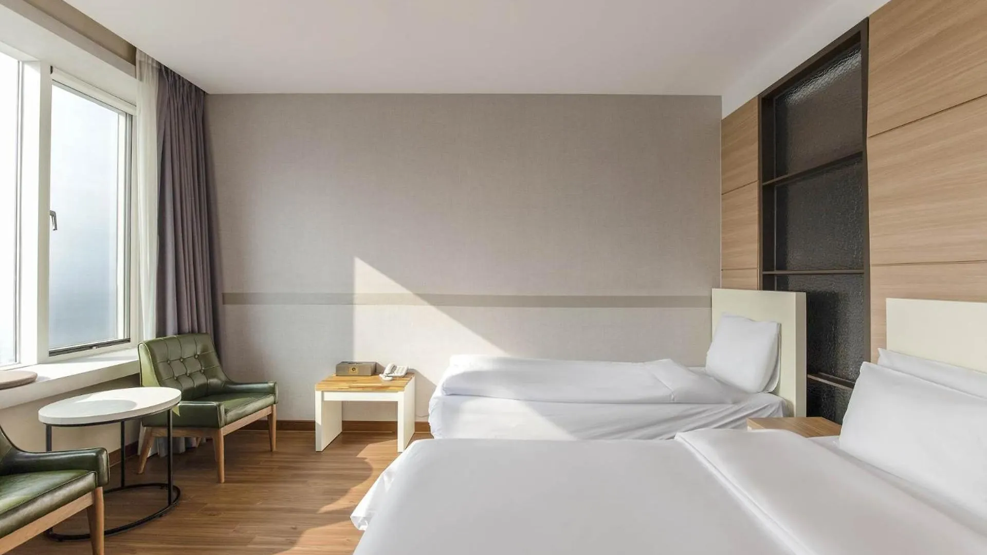 Incheon Blue Marine Hotel 3*,  韓国