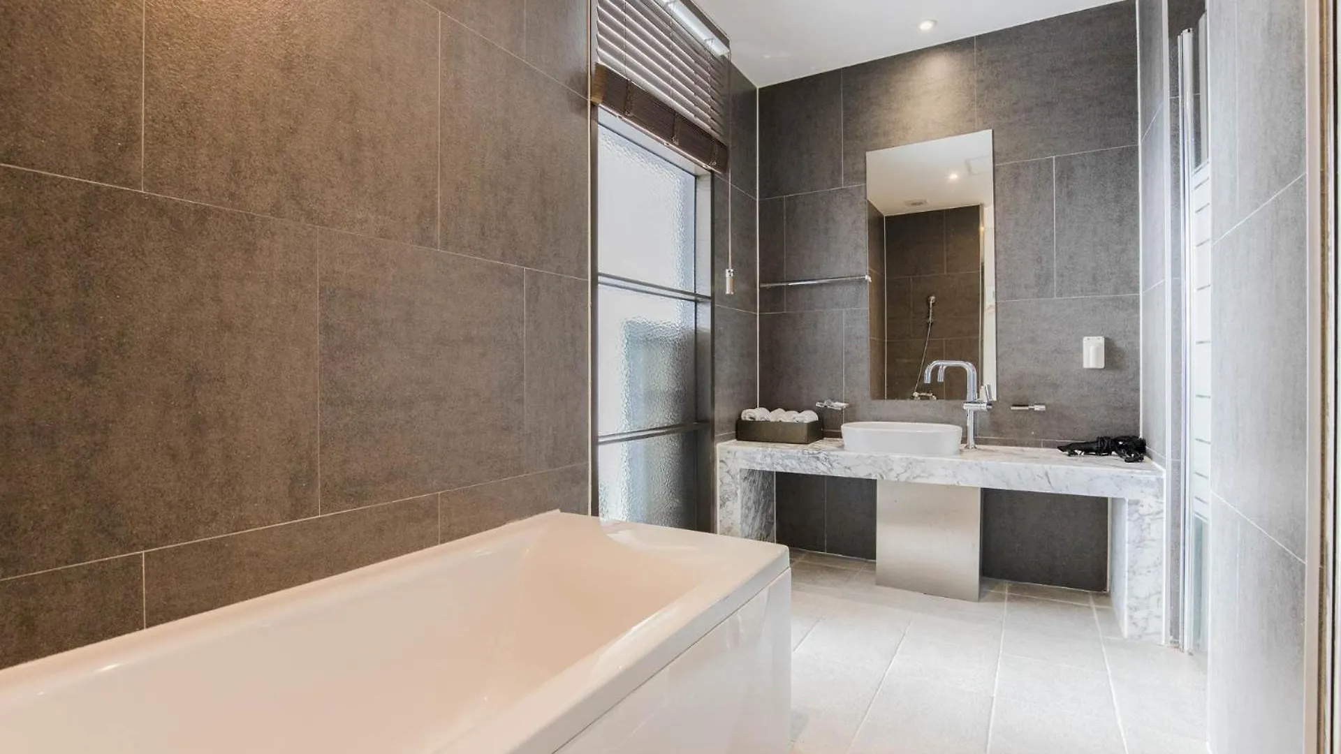 Incheon Blue Marine Hotel 3*,  韓国